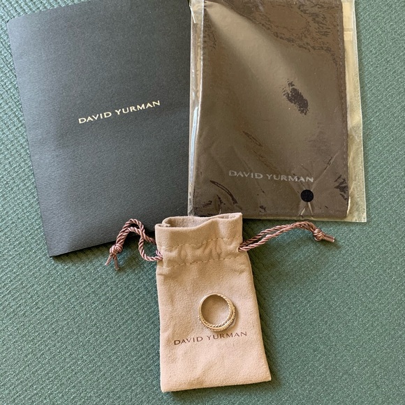 David Yurman Ring - Picture 2 of 10